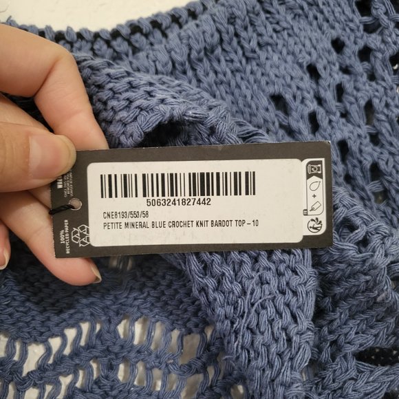 Women's PrettyLittleThing Petite Blue Crochet Knit Bardot‎ Top - Picture 8 of 9